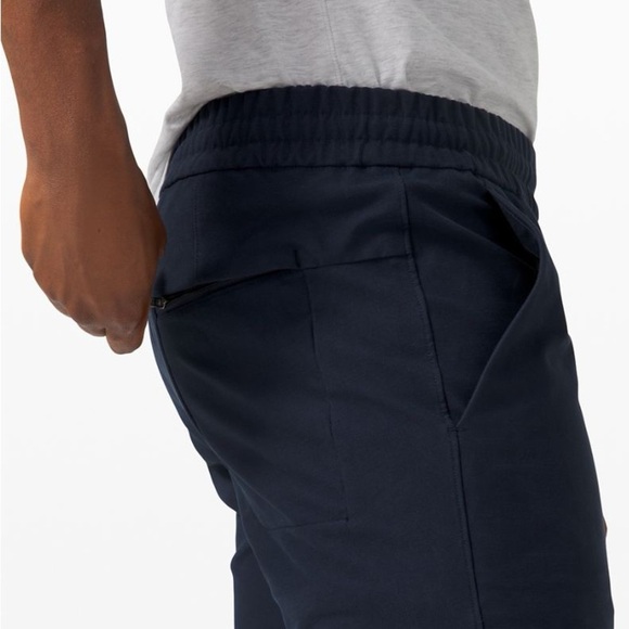 LULULEMON Men's Navy Bowline Pants - Picture 3 of 7